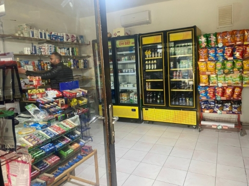 Göynük Kanyon yolunda Çomaklar Mevkisinde devren kiralık market&restaurant